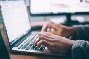 The Role of AI in Shaping Future Leaders